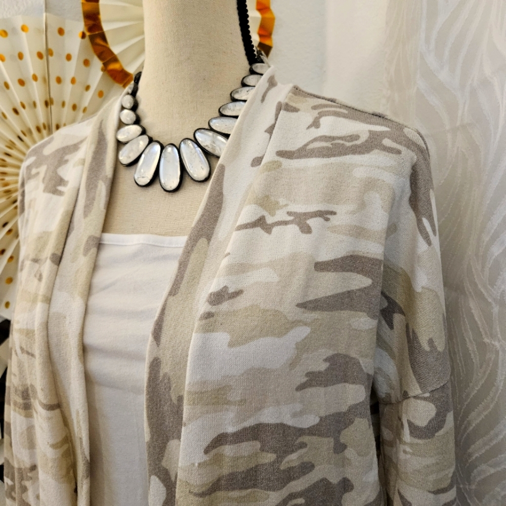 Sanctuary | Lenox Cream Camo Duster Cardigan | Size Small